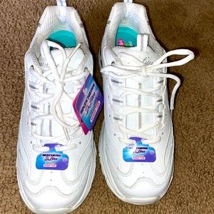 women’s sketchers